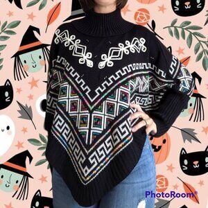 NWT Loana Lady Boutique Tribal Poncho Sweater One Size